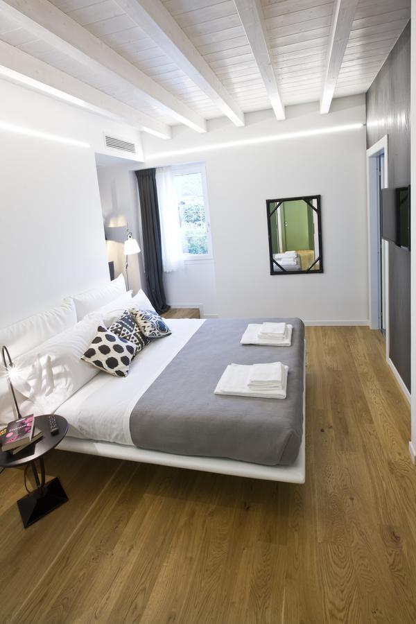 Esine Manzoni 124 Bed&Relax B&B 외부 사진