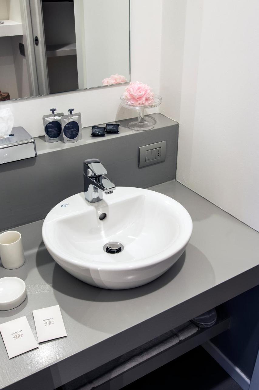 Esine Manzoni 124 Bed&Relax B&B 외부 사진