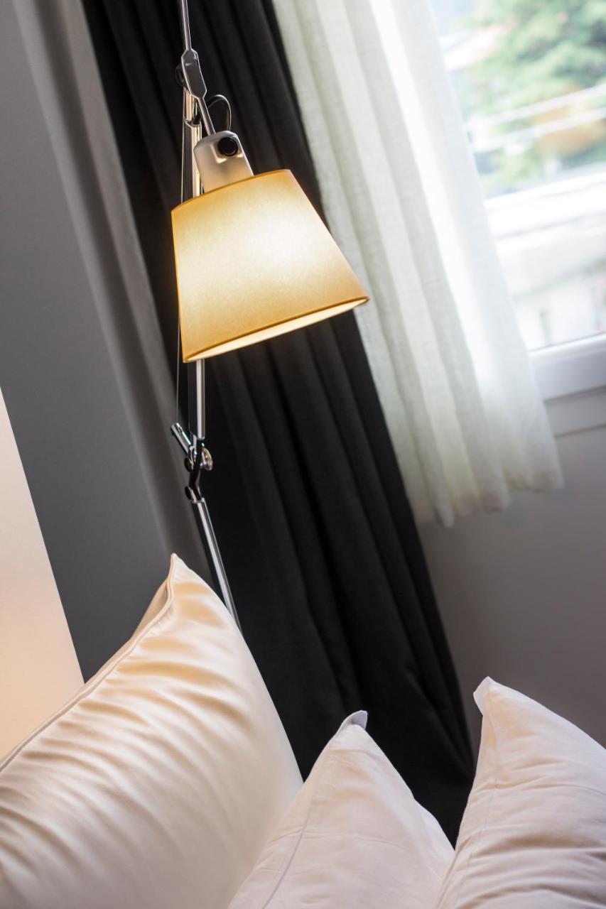 Esine Manzoni 124 Bed&Relax B&B 외부 사진